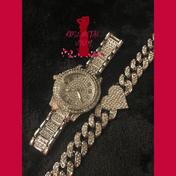 Silver Rhinestone Quartz Watch and Big Heart Fashion Bracelet Set. - Picture 1 of 2